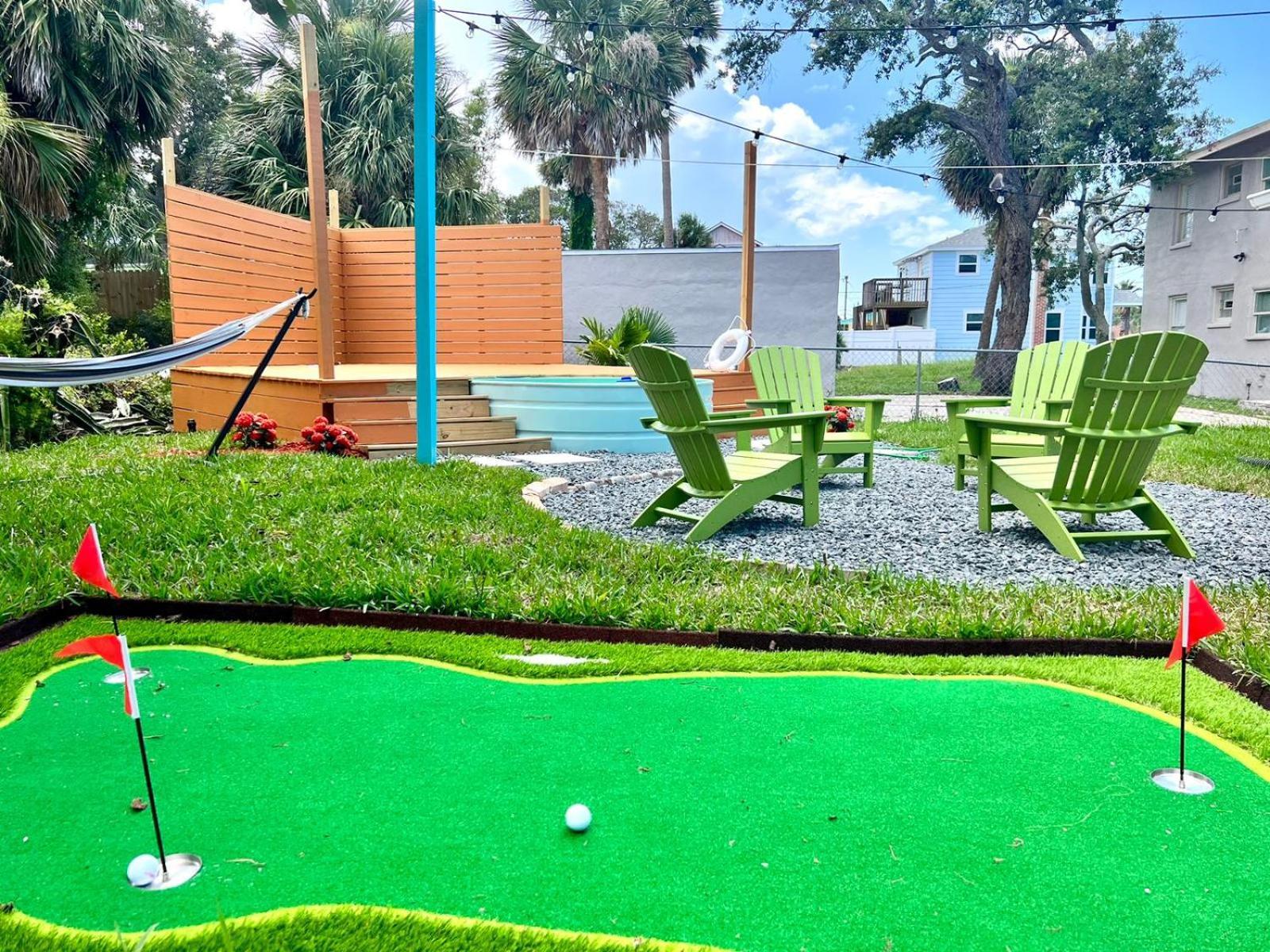 Cowboy Pool Mini Golf Beach Ocean Center Villa Daytona Beach Buitenkant foto